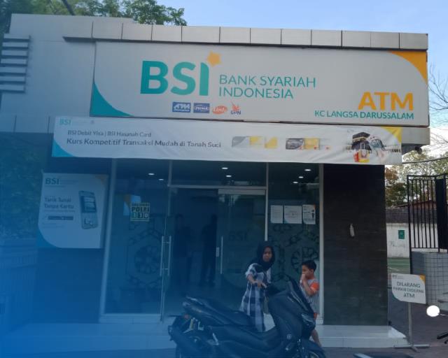 Cara mengambil uang di ATM BSI